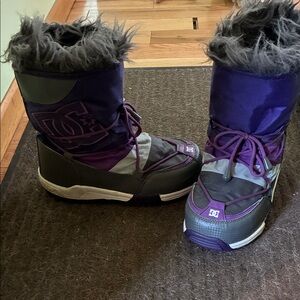 DC Purple and Gray Winter Boots
